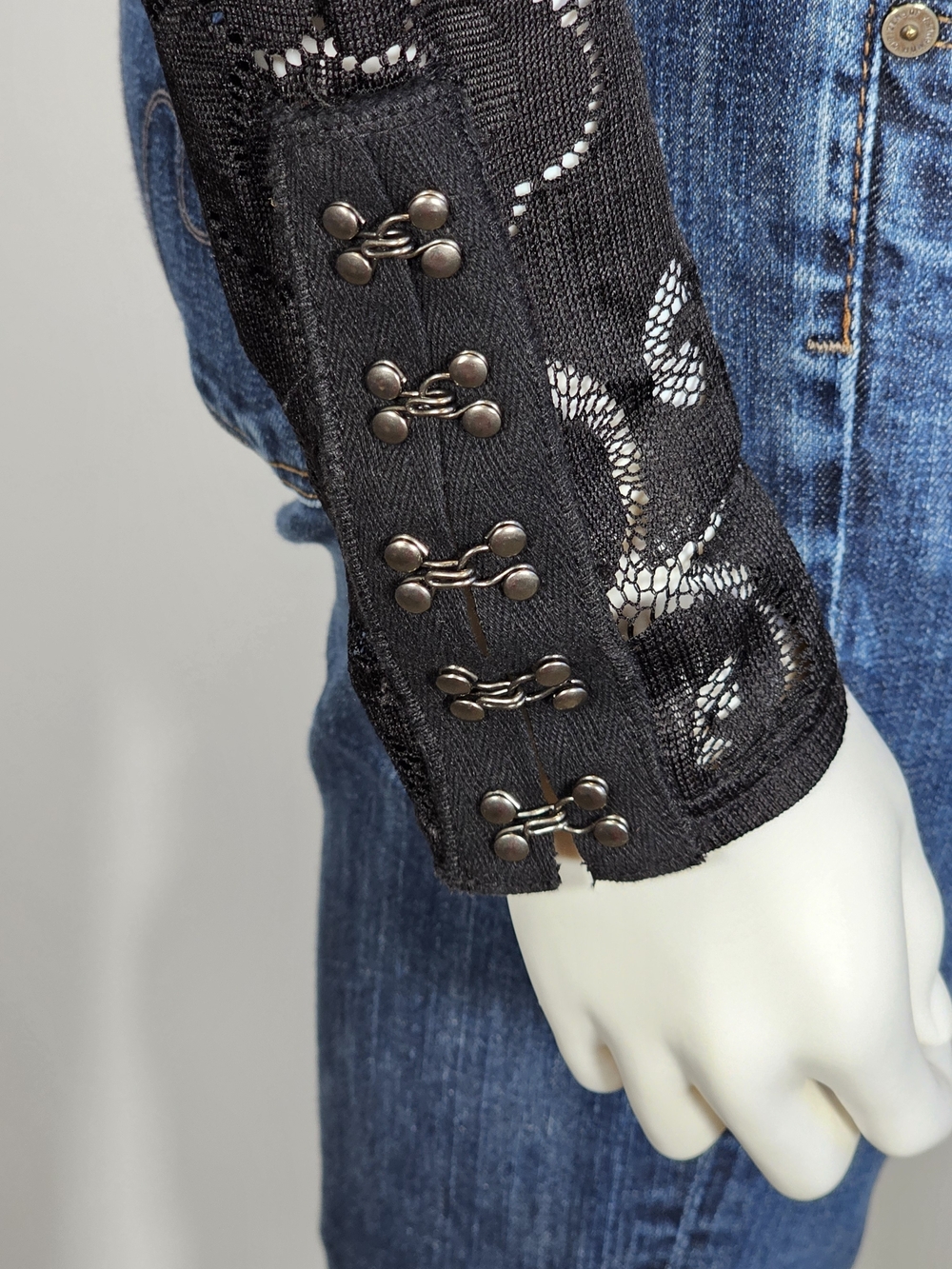 Free People Black Floral Lace Layering Top Sz M - Picture 4 of 7